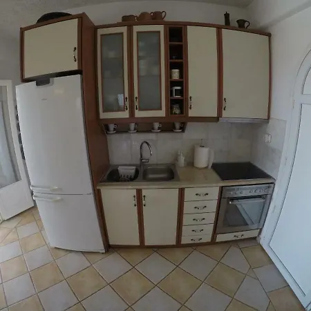 Lila Holiday home Pounda